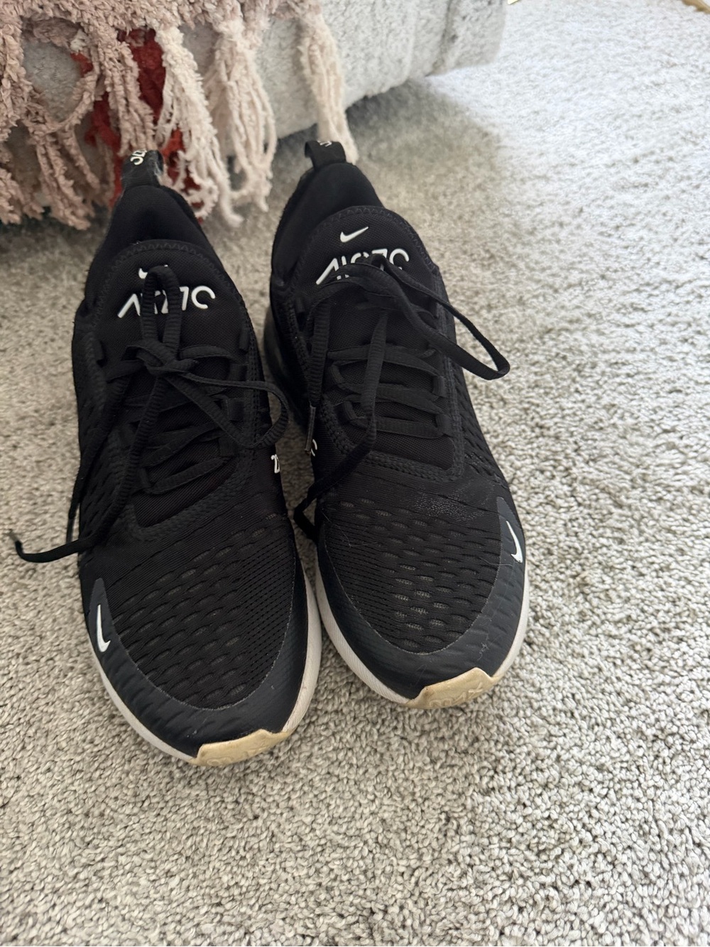 Nike Air Max 270 Black/White —